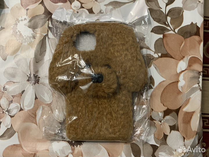 Чехол на айфон 13