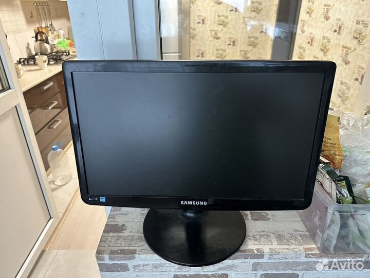 Монитор для компьютера