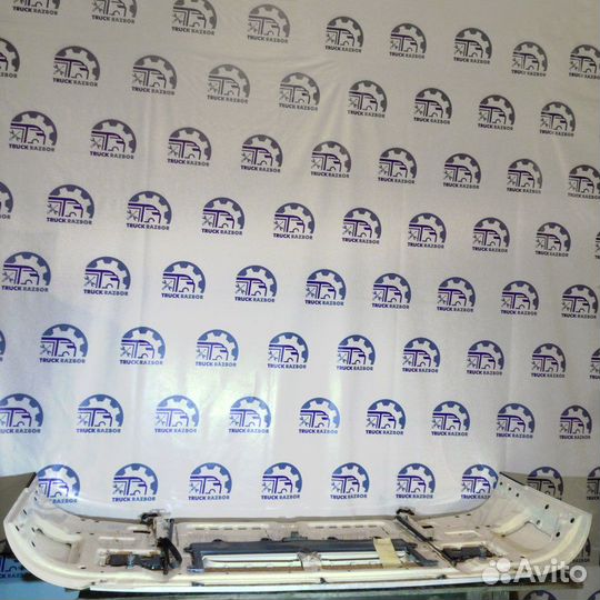 Капот в сборе Volvo FH4