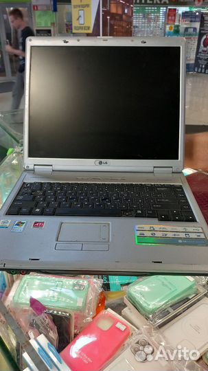 Ноутбук LG E5