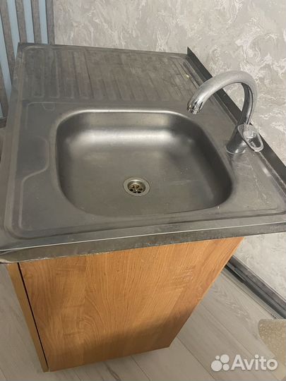 Раковина с тумбой для кухни бу