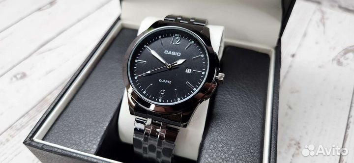 Часы Casio Quartz