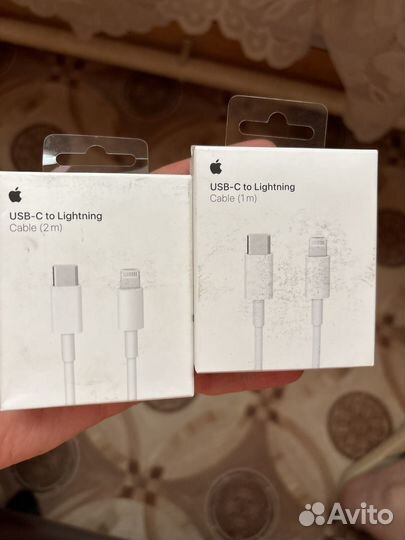 Кабель USB-C to Lightning