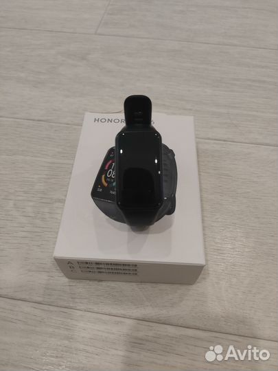 Фитнес-браслет honor Band 6