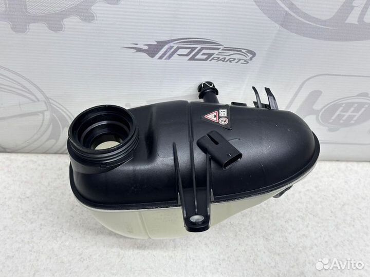 Расширительный бачок Mercedes S W222