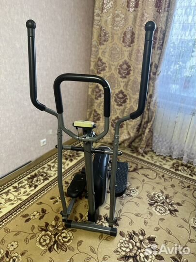 Эллиптический тренажер