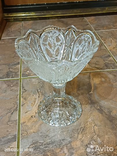 Ваза хрустальная времен СССР