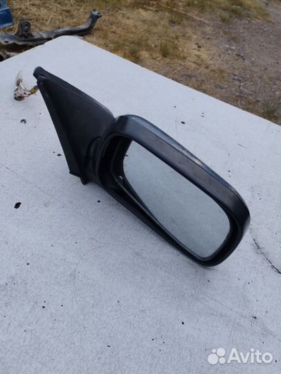Зеркало правое Nissan Primera Ниссан Примера P11