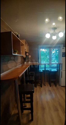 5-к. квартира, 82 м², 5/5 эт.