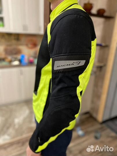 Текстильная мото куртка и защита спины