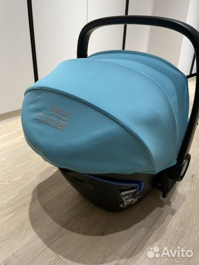 Автолюлька britax romer с базой isofix