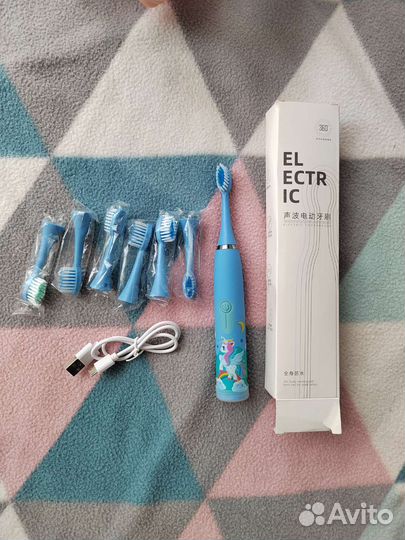Электрическая зубная щетка детская новая