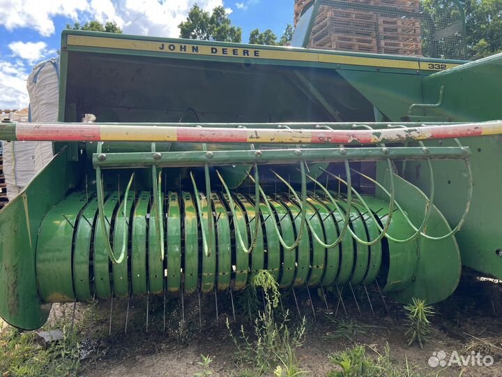 Пресс-подборщик John Deere 332 A, 2006