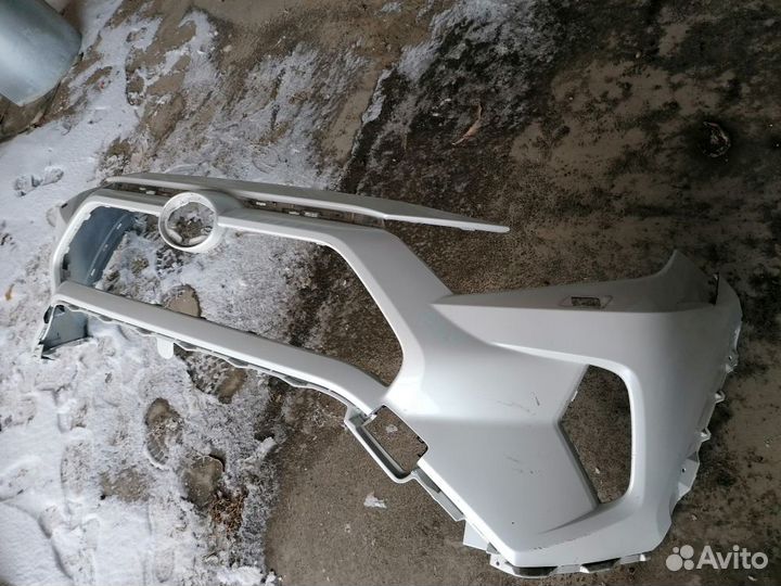 Бампер передний Toyota Rav 4 XA50 2017-2020