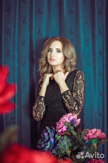 Продам вечерние шикарные платья