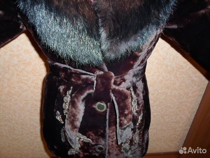 Полушубок мутовый
