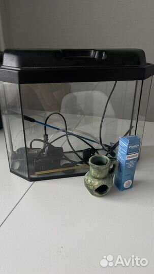 Аквариум для рыбок с фильтром