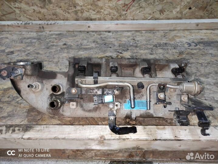 Впускной коллектор Опель Астра J 1.6 турбо