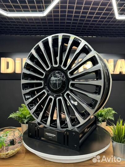 Новые диски R20 Mansory на Zeekr 009