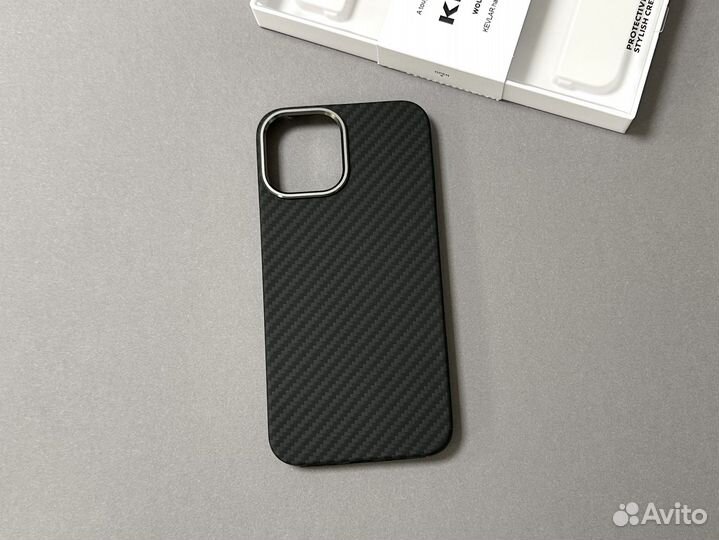 Чехол на iPhone 12 Pro Max Карбоновый