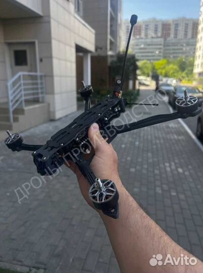 Квадрoкoптeр фпв Пиpанья 7 и 10 дюймов