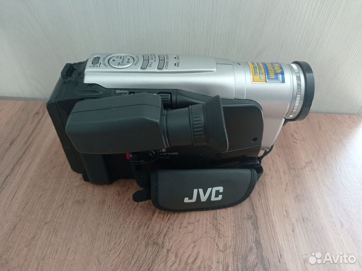 Видеокамера jvc кассетная vhs GR-SXM200AS и сумка