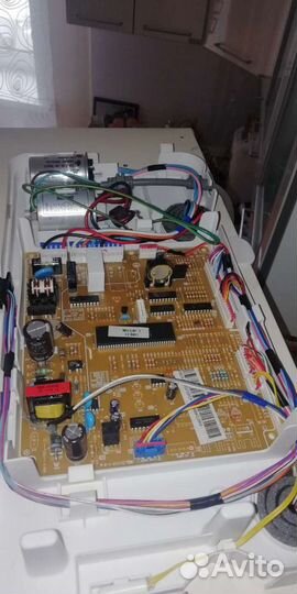 Мастер по ремонту холодильников