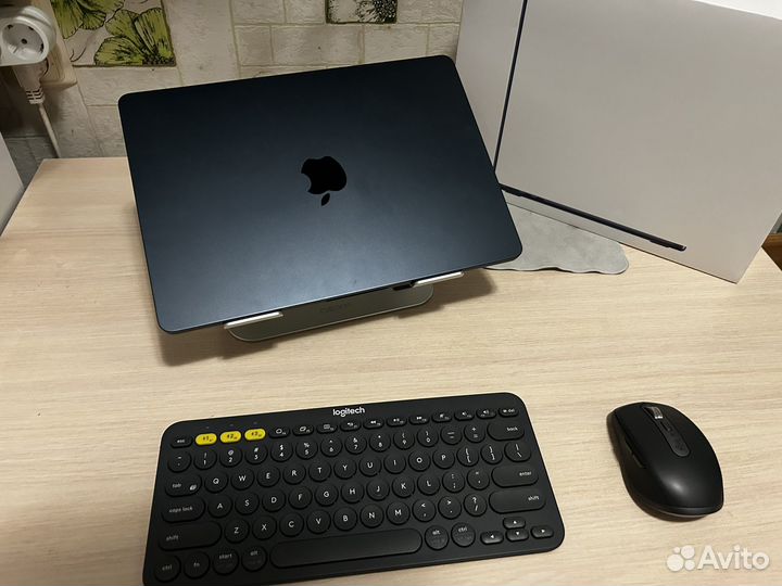 Macbook air 13 m2 8 256 midnight