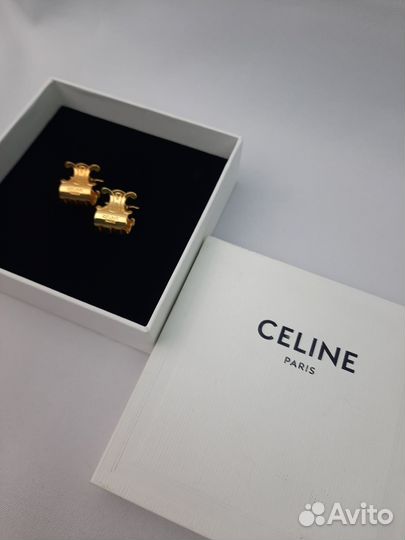 Продаю новый набор заколок Celine