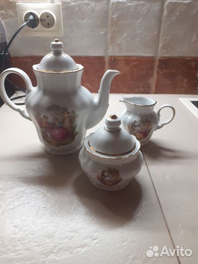 Чайник заварочный фарфоровый