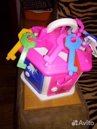 Детские игрушки Домик