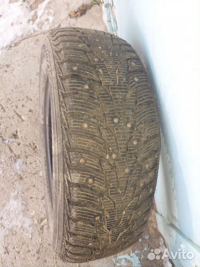 Nexen Winguard WinSpike WH62 215/60 R16