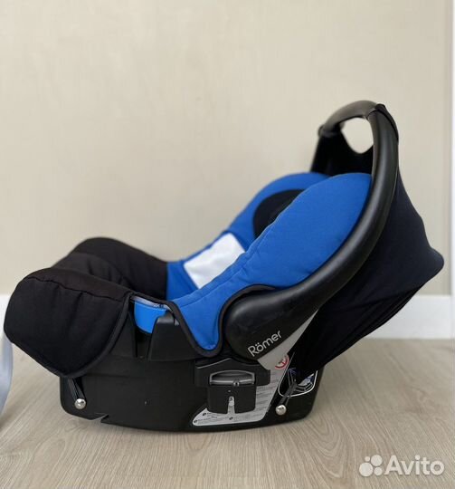 Автокресло romer baby safe +izofix база