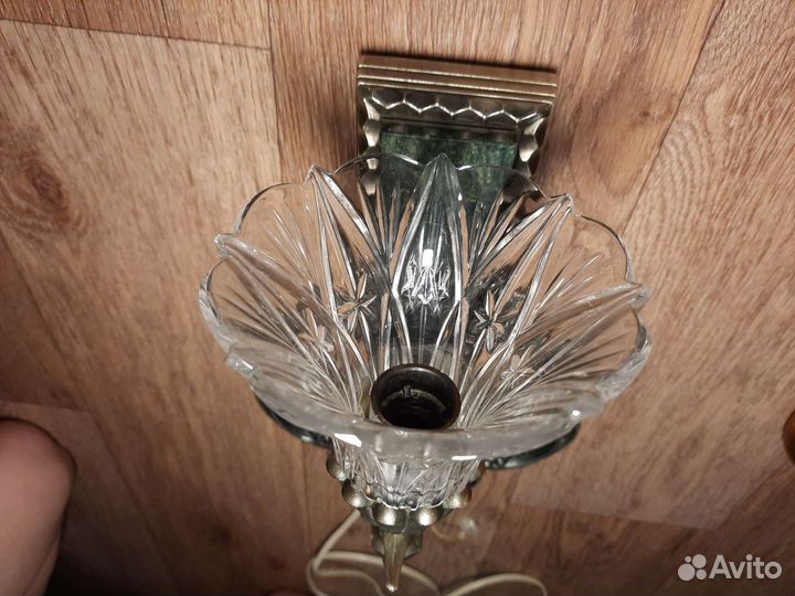 Светильник настенный бра зик