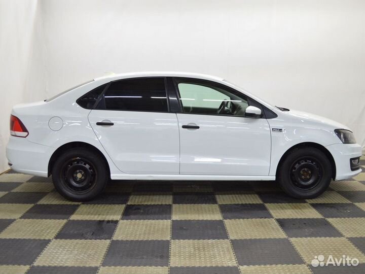 Volkswagen Polo 1.6 AT, 2016, 135 330 км