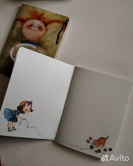 Ежедневники недатированные, блокноты, записная кн