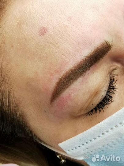 Пудровые брови