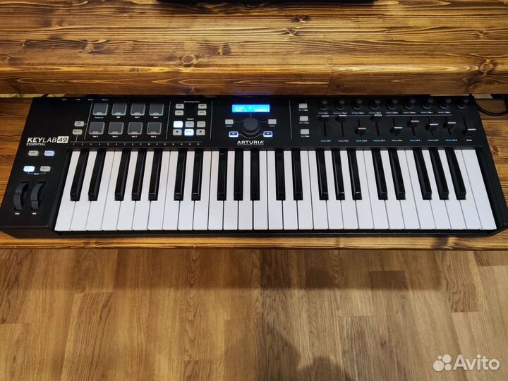 Миди клавиатура arturia keylab essential
