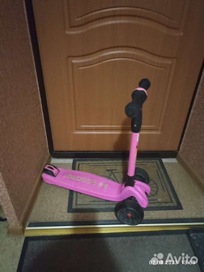 Самокат детский трехколесный