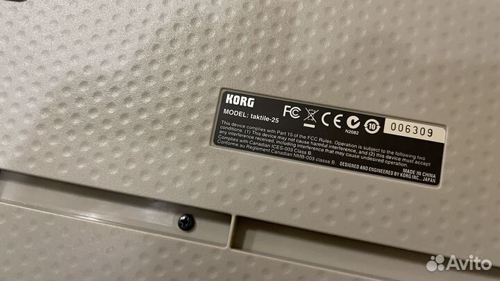 Korg taktile-25 midi-клавиатура