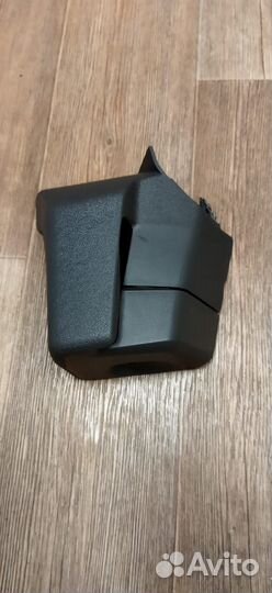 Направляющая ремня безопасности задняя левая Volvo