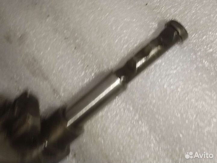 Шток переключения передач МКПП 4m40