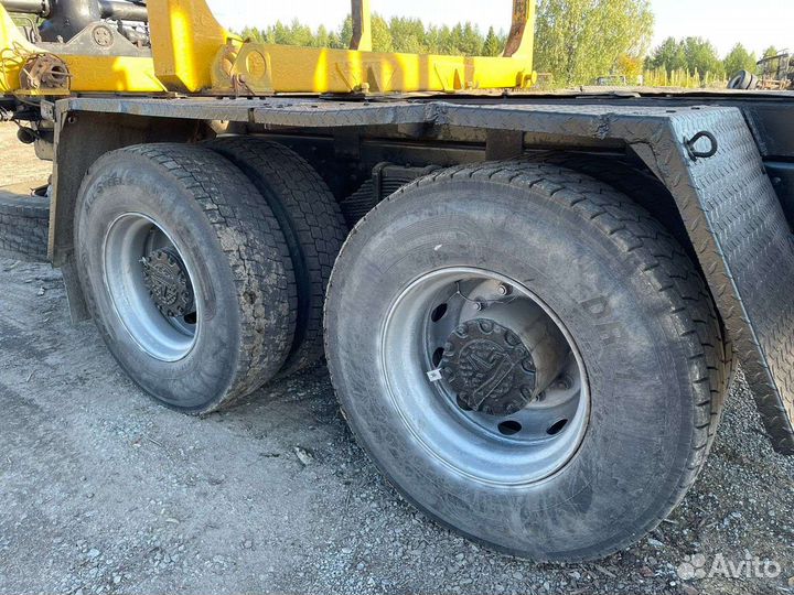 МАЗ 631228-8526-012 с КМУ, 2014