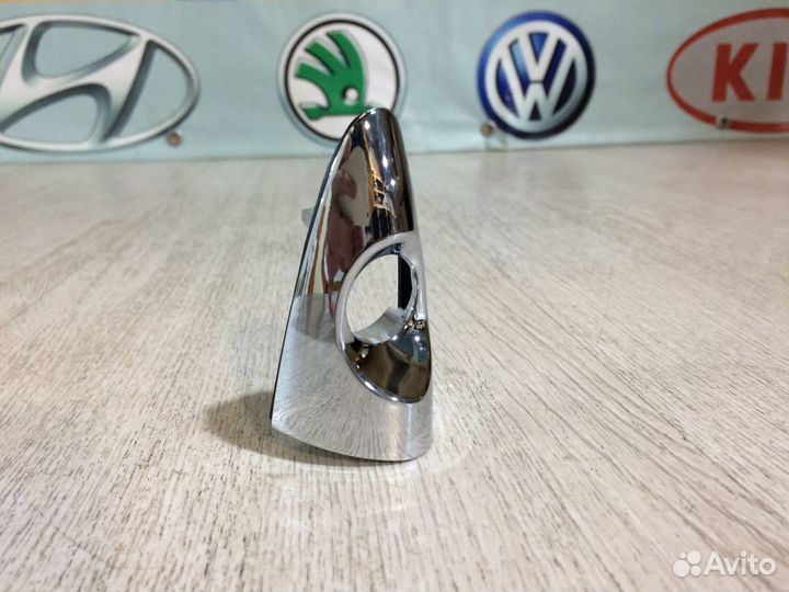 Накладка замка двери левой Киа Рио 3 хром Rio 11-1