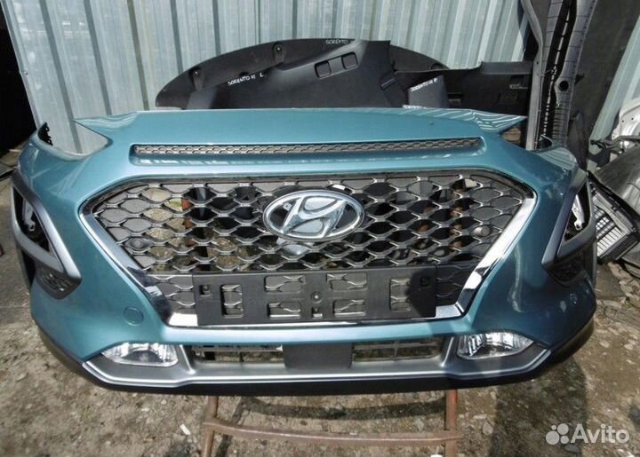 Hyundai Kona бампер передний