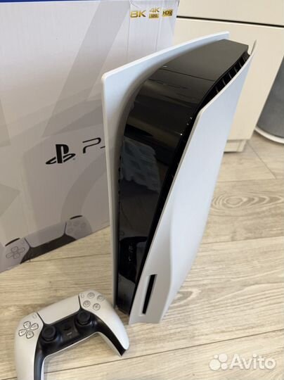 Sony PlayStation 5 с дисководом