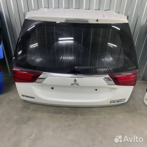 Дверь багажника Mitsubishi Outlander 3