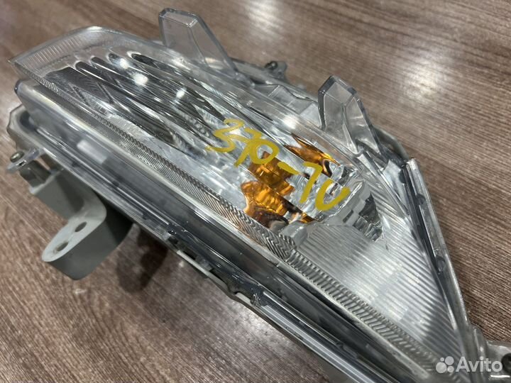 Повторитель поворота левый Mazda 3 BM 2013-2019