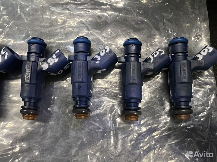 Форсунка топливная Suzuki Grand Vitara 3 N32A