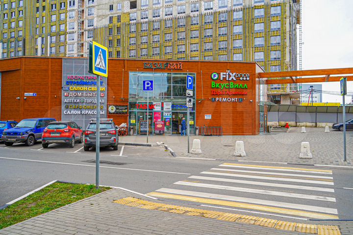 Торговая площадь в плотно населённом районе, 15 м²